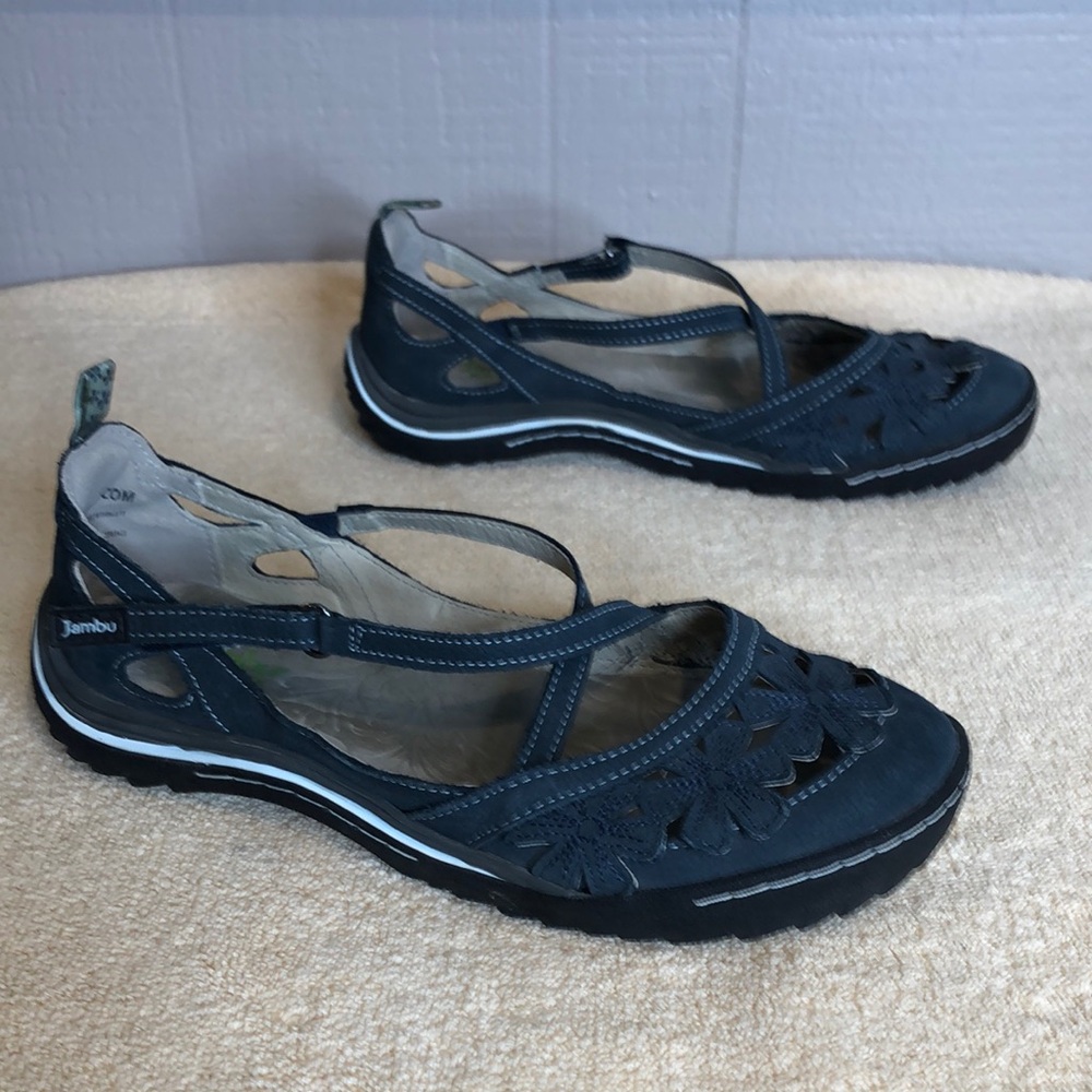 Jambu Blossom Encore Blue Leather Floral Flats Size 8.5 Mary Jane Loafer Slip On